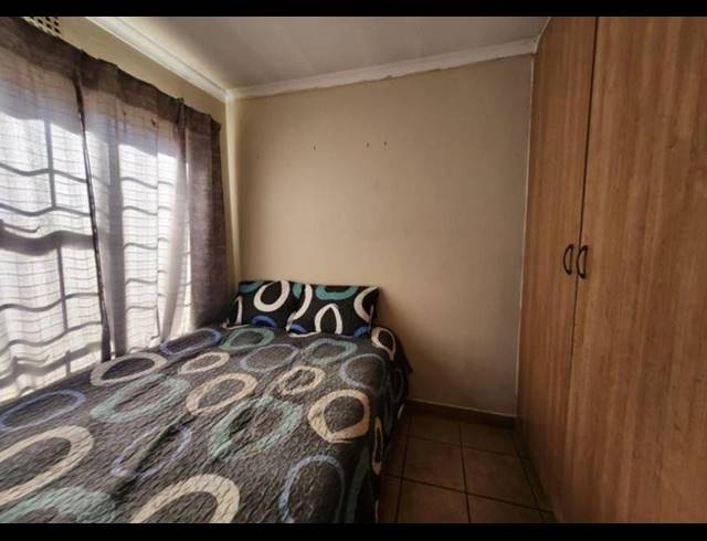 3 BEDROOM HOUSE FOR SALE IN THATCH HILL ESTATE